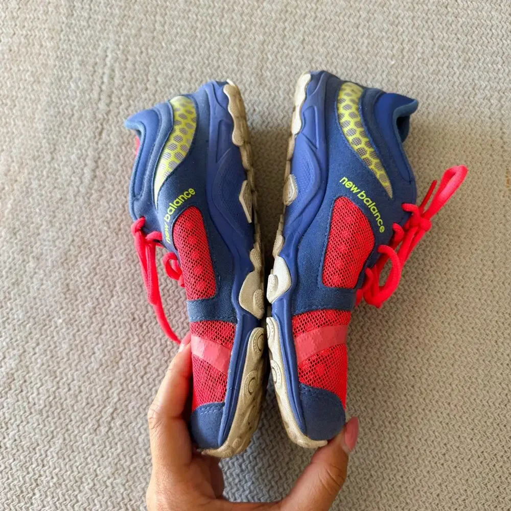 New Balance Blue + Red Pink Minimus Training Shoes Size 4.5